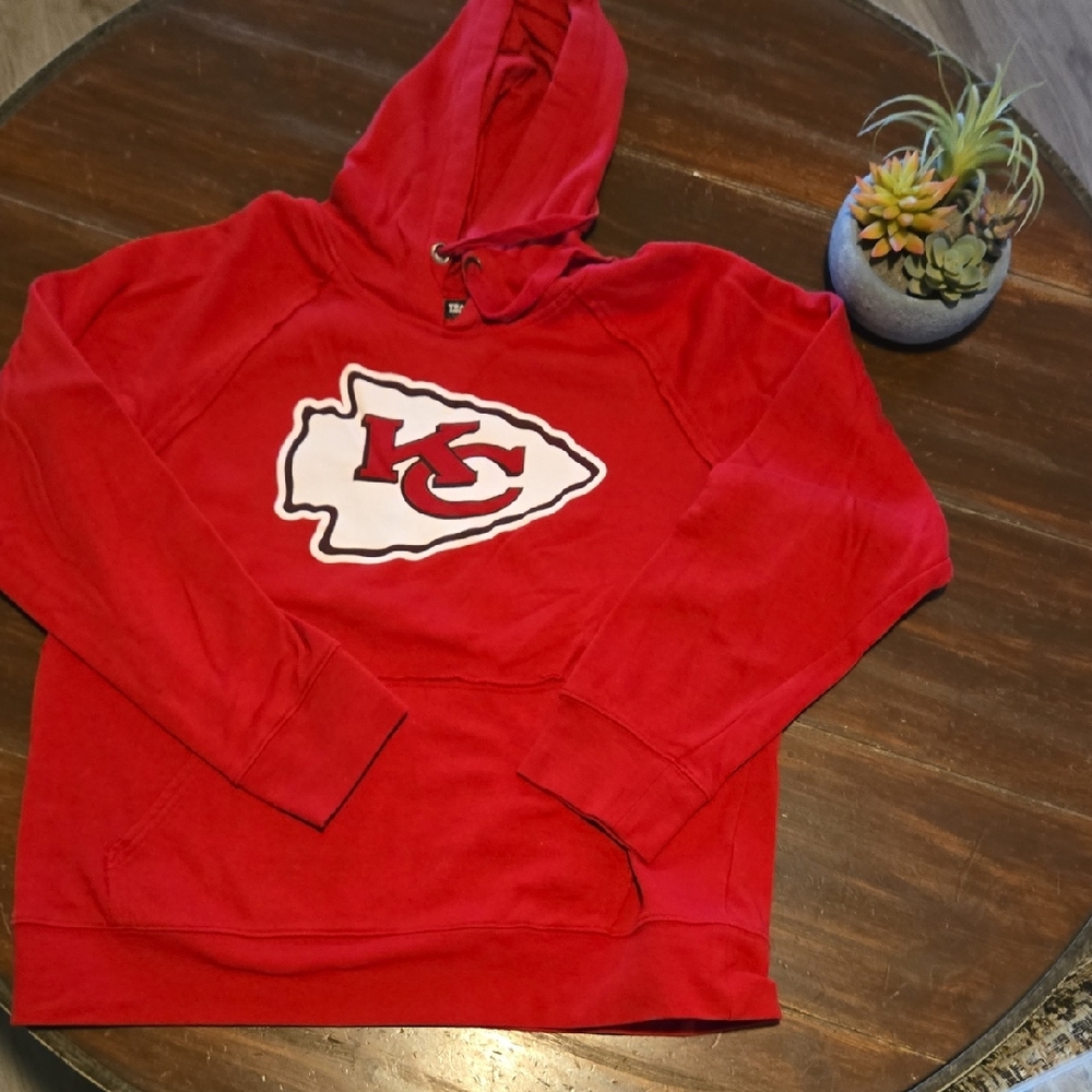 Team Apparel Red KC Logo Men's Sweater